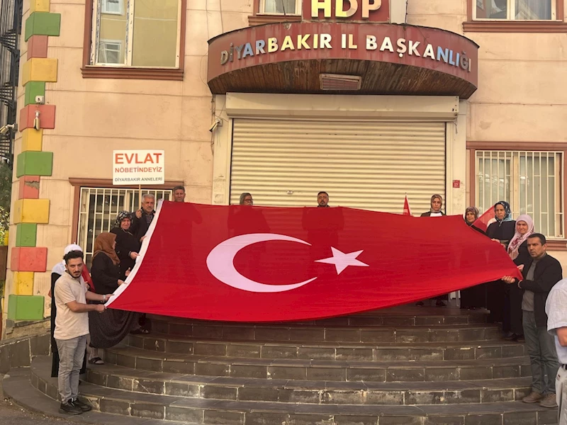 Diyarbakır annelerinden TUSAŞ’a yönelik saldırıya tepki  - Videolu Haber