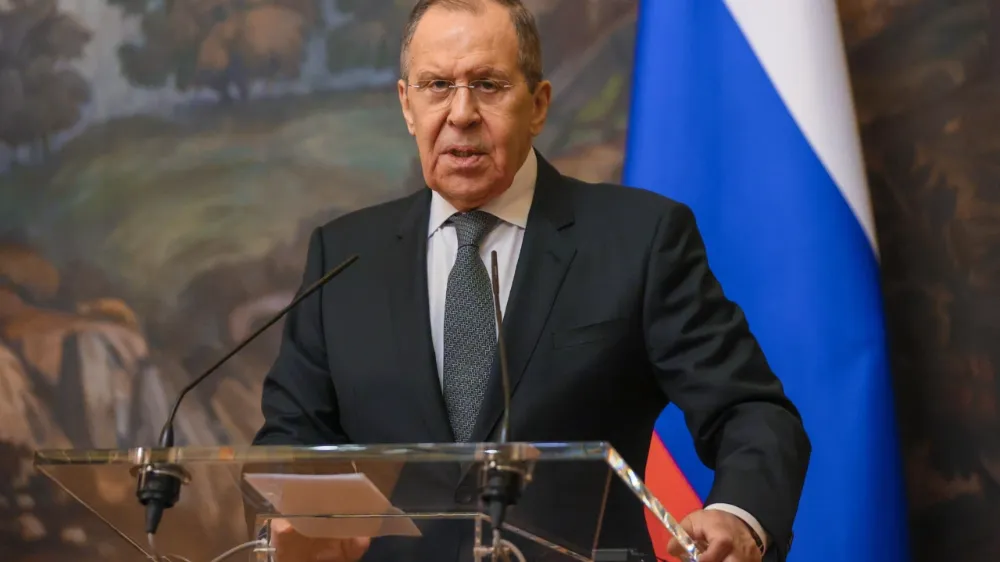 Lavrov: HTŞ’yi ABD ve İngiltere destekliyor