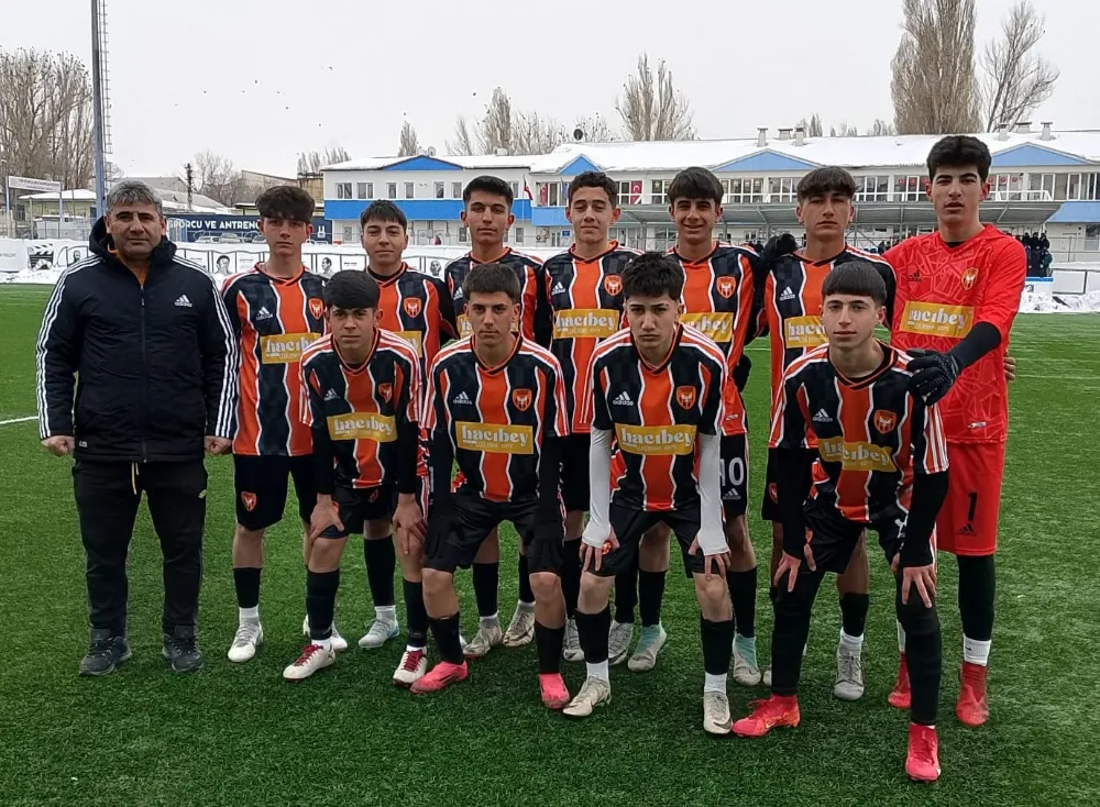 ERZURUM BÜYÜKŞEHİR BELEDİYESİ U-16 YAŞ GRUBU LİGİ START ALDI