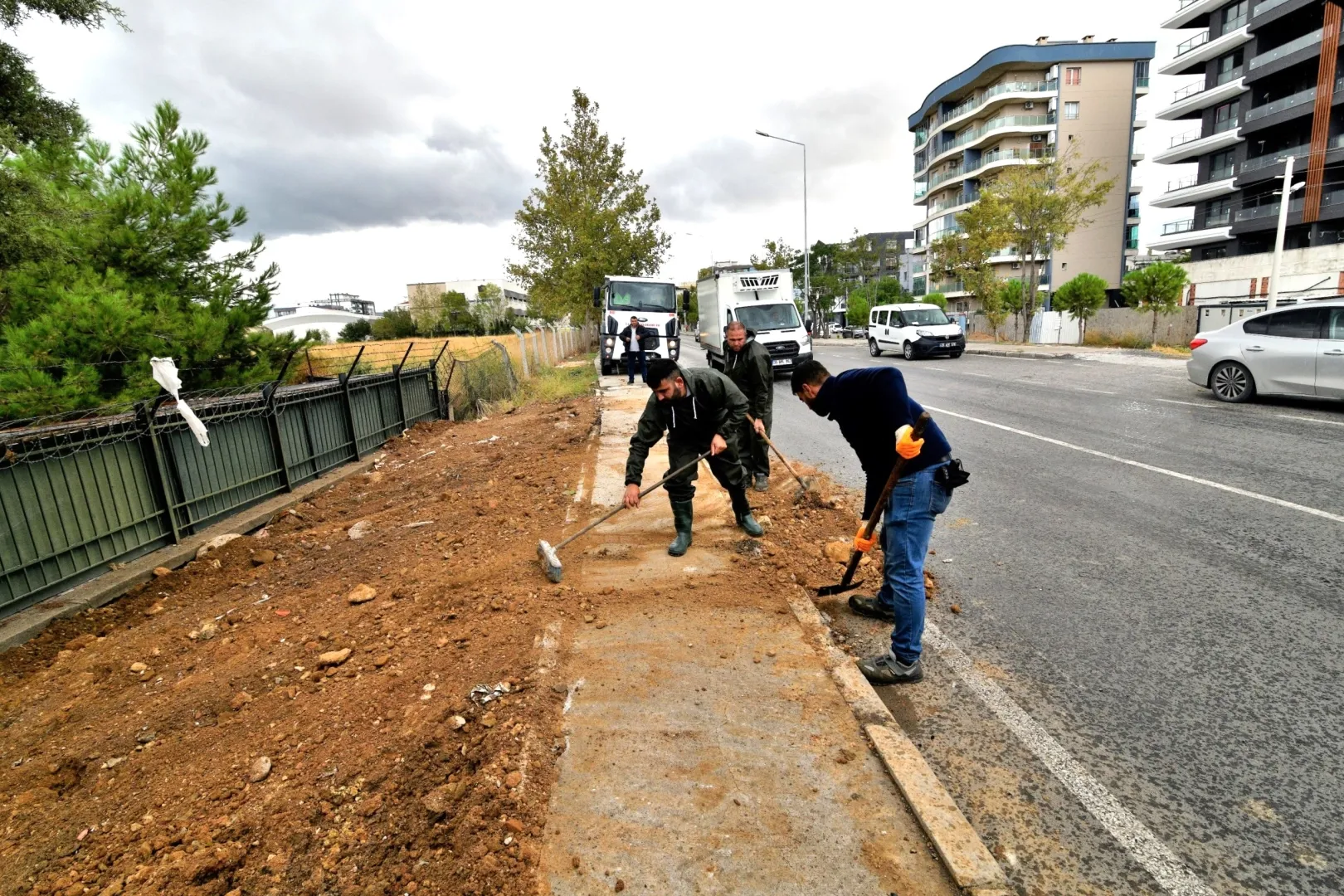 İzmir Bornova’da öğrenciler için güvenli yollar