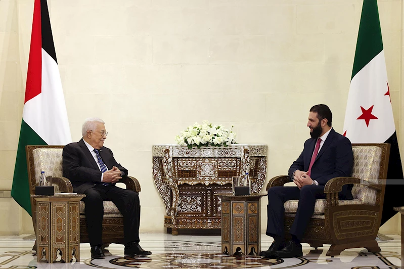 Suriye Cumhurbaşkanı Şara ile Mahmud Abbas Şam