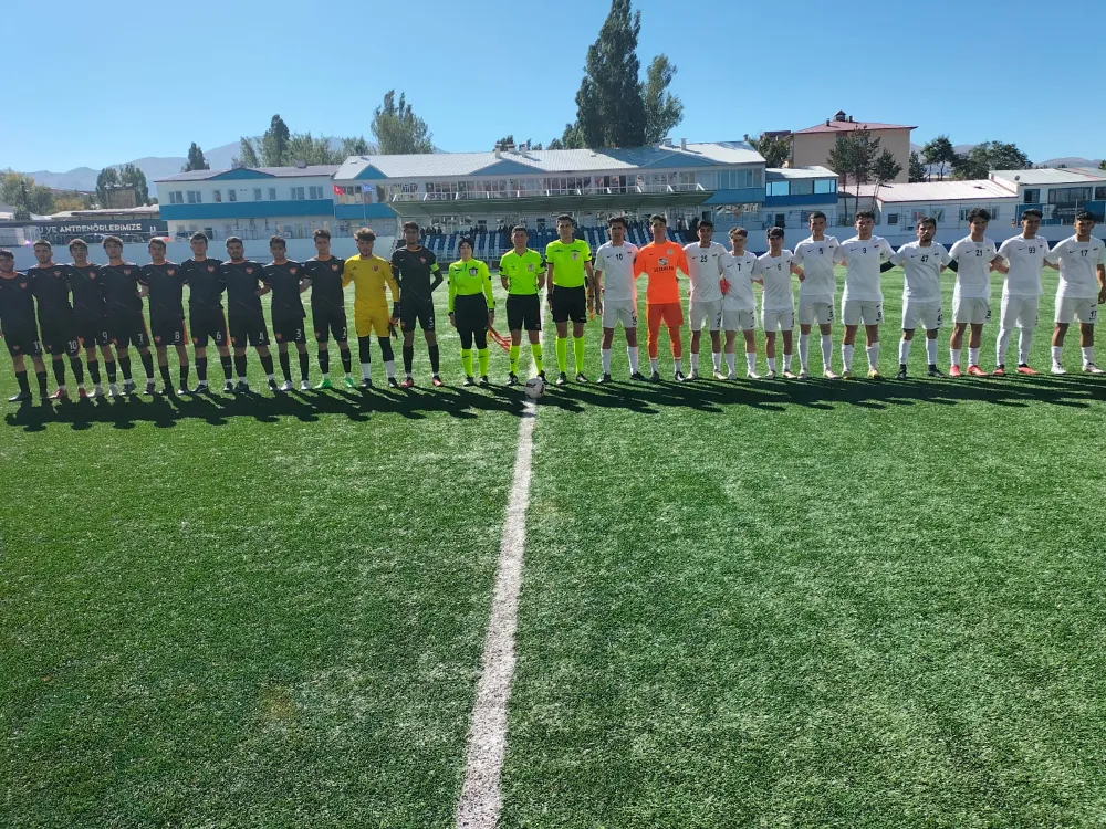 ERZURUM B.B. U-18 YAŞ GRUBU   3