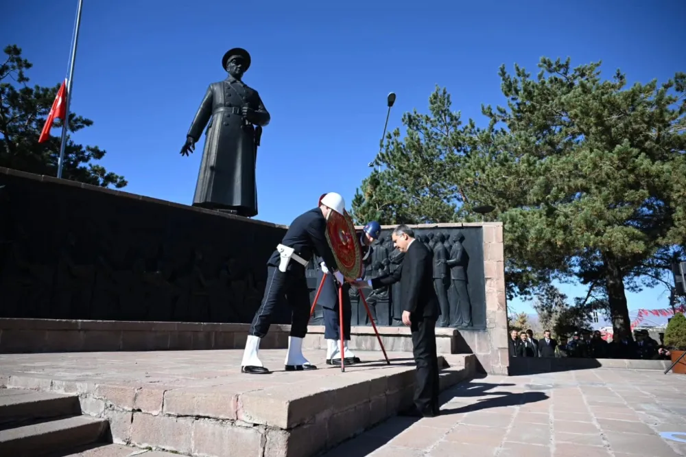 Cumhuriyet Bayramı Kutlamaları Erzurum Havuzbaşında başladı…