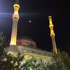 ERZURUM SOLAKZADE CAMİSİNDE NEDEN YOK?