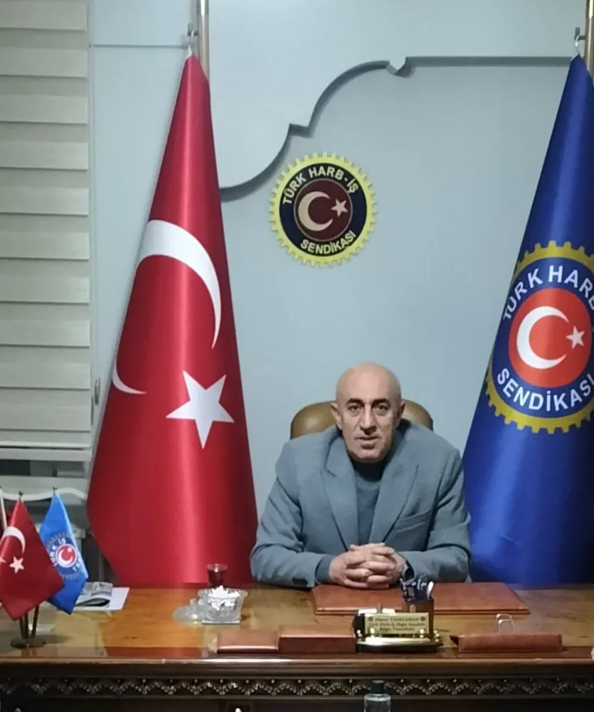 Tamcahan: Bağımsızlığın bayrağıdır Cumhuriyet