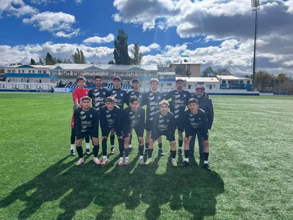 ERZURUM B.B. U-18 YAŞ GRUBU 10