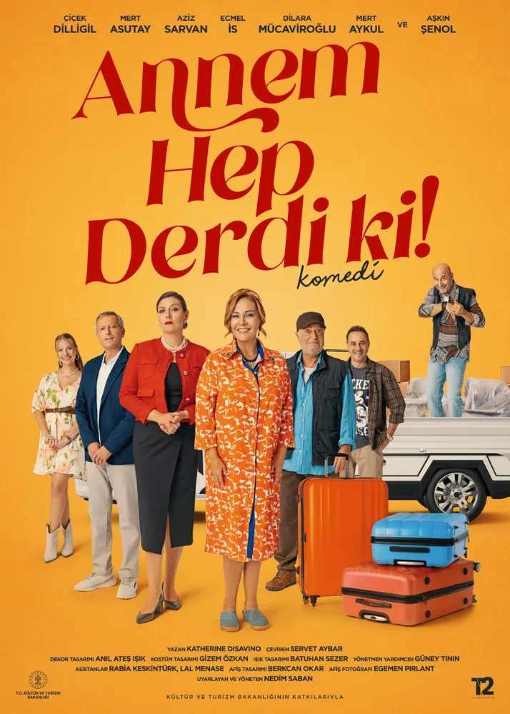 TİYATROKARE’NİN “ANNEM HEP DERDİ Kİ” KOMEDİSİ SOSYAL MEDYA DA DİKKATLERİ ÇEKİYOR.