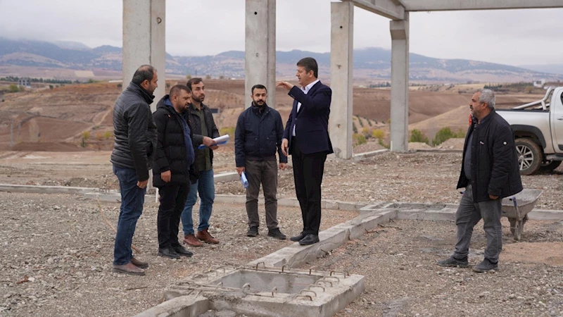 Tutdere, Kesimhane ve Hayvan Pazarı inşaat çalışmalarını yerinde inceledi 