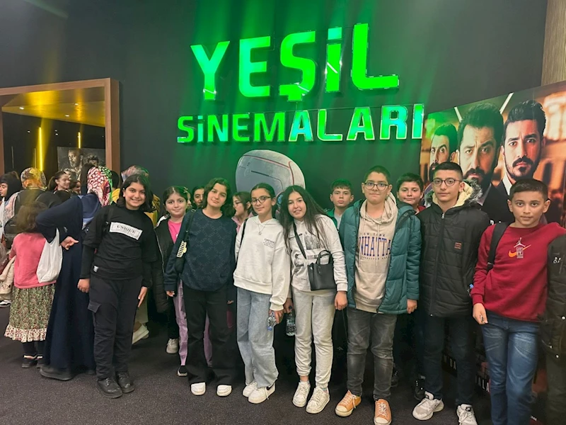 Malatya Büyükşehir Belediyesi’nden başarılı öğrencilere sinema ödülü 