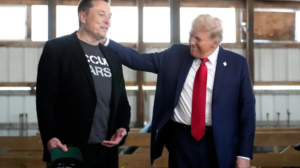 Trump, başkanlık koltuğunu Musk