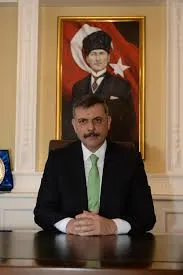 Erzurum Valisi Mustafa Çiftçi’den tatil Mesajı