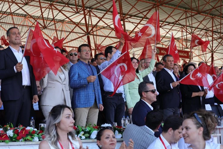 CHP Genel Başkanı Özgür Özel tarihi güreşler için Edirne