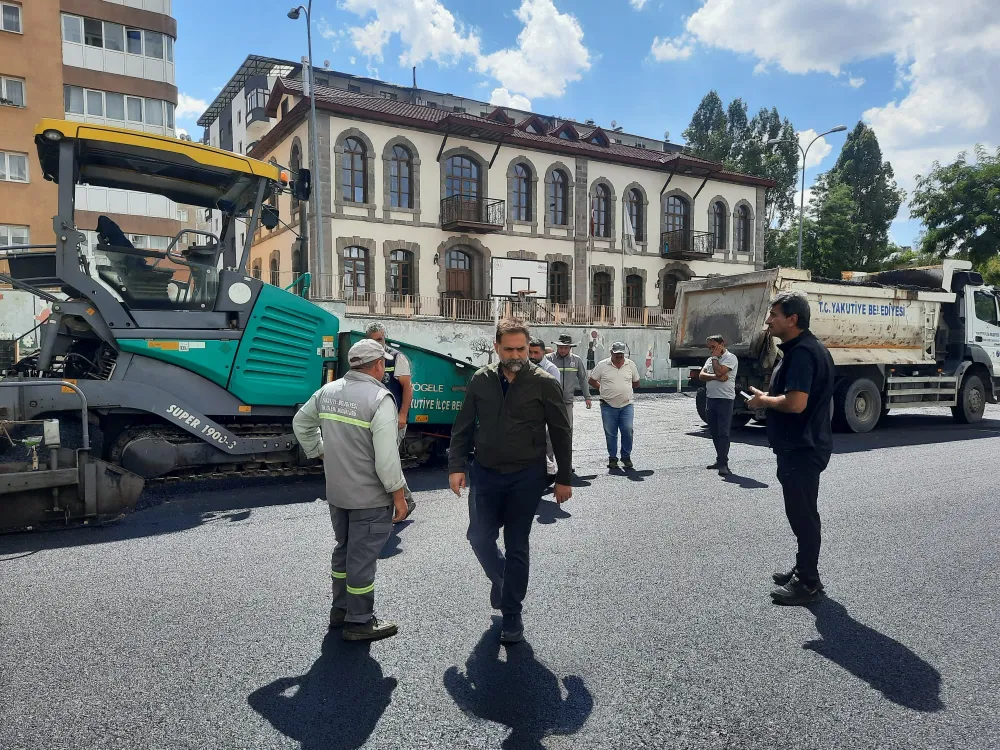 Her şeyden önce Yakutiye...