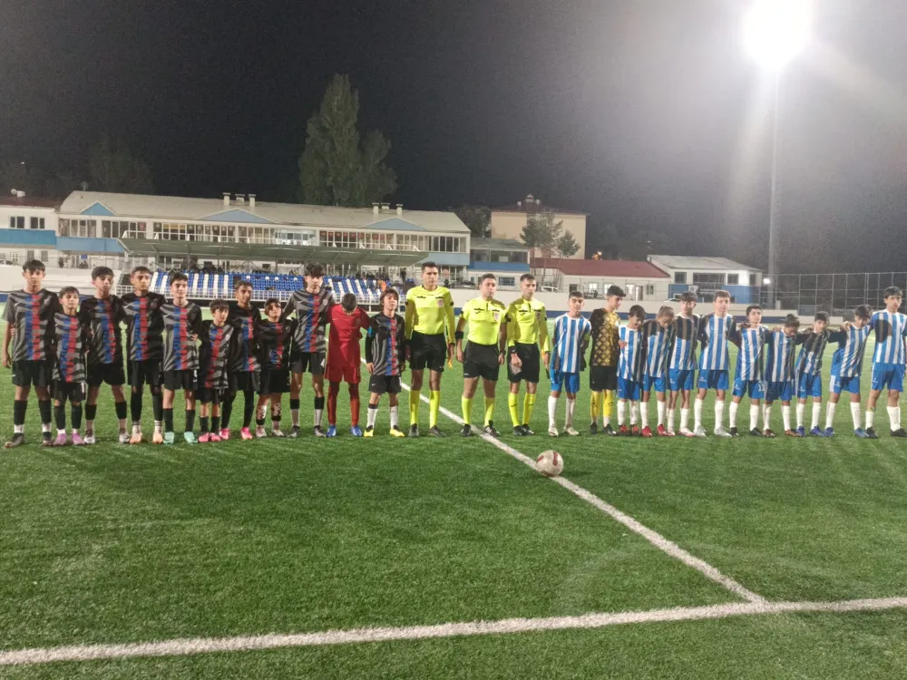 ERZURUM B.B. U-14 YAŞ GRUBUNDA SONA YAKLAŞTIKÇA HEYECAN ARTMAYA BAŞLADI