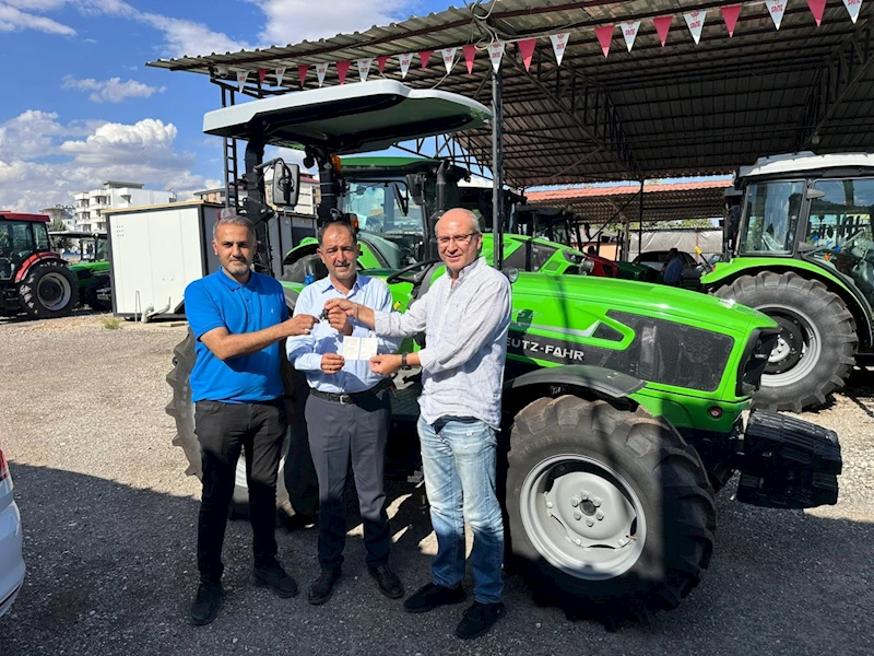 ROTARY’den Gölbaşı Ziraat odasına tractor ve mibzer desteği  