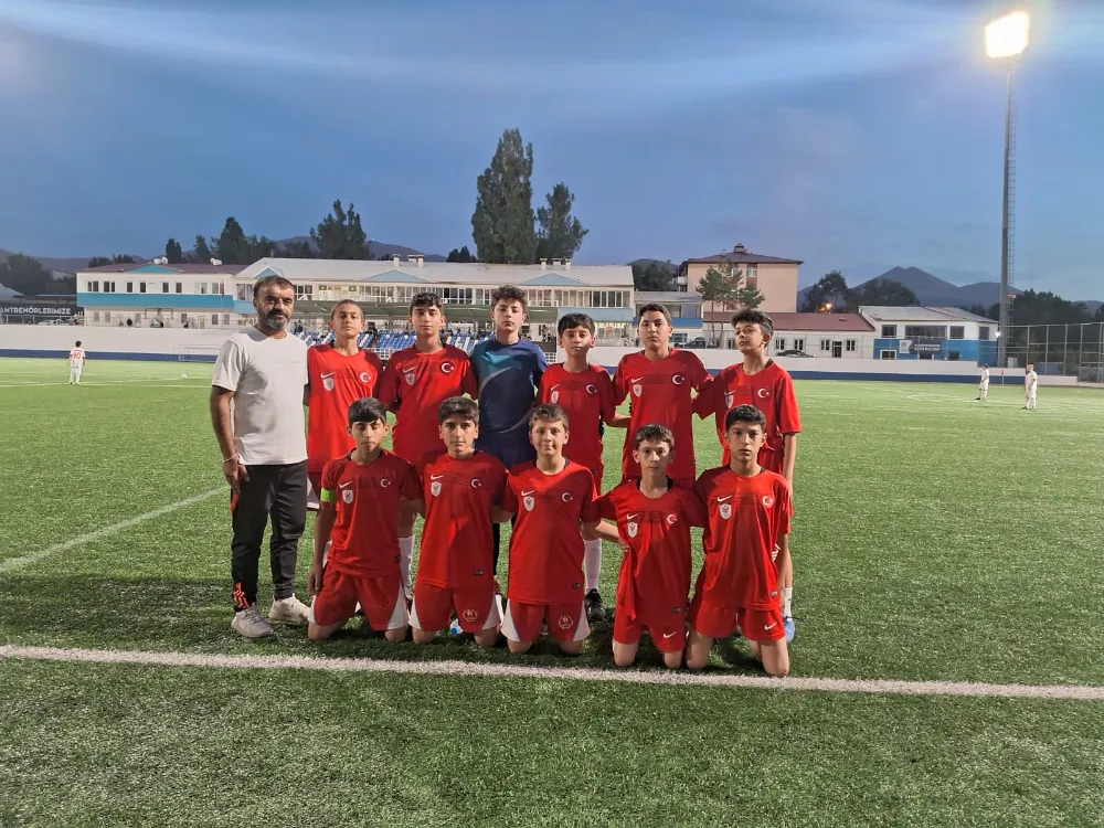 ERZURUM B.B. U-14 YAŞ GRUBU MÜSABAKALARI HARİKA MÜCADELELER İLE DEVAM EDİYOR