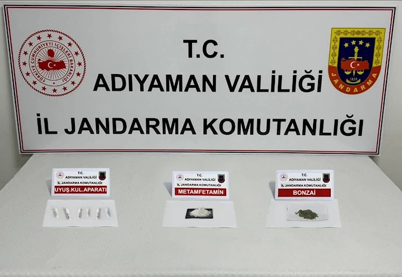 Jandarmadan uyuşturucu operasyonu: 20 gözaltı 