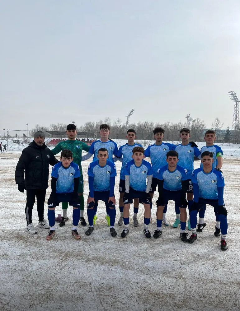 ERZURUM SPOR FK U-16 YAŞ GRUBU TAKIMI TRABZON SPOR