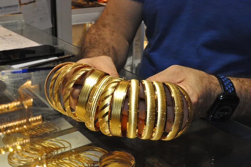 Altın 4 bin doların altına indi: Kapalıçarşı’da satışlar durma noktasına geldi