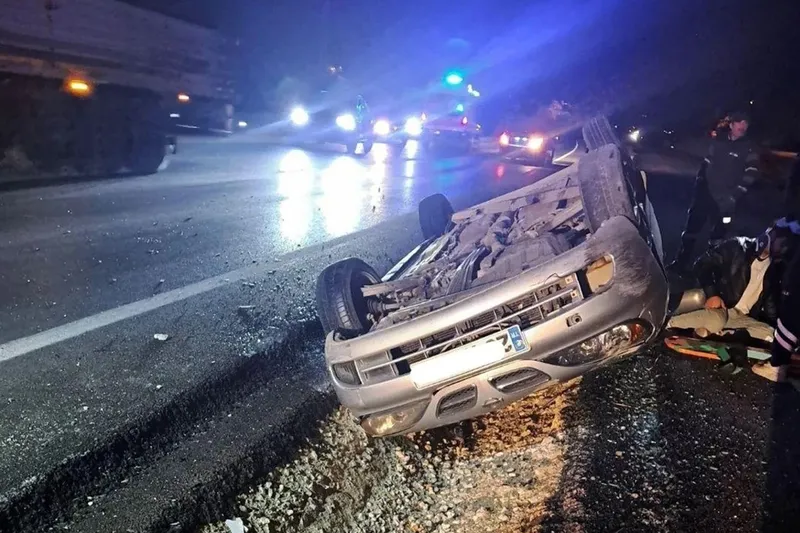 Yol çalışması alanında kaza: 2 yaralı