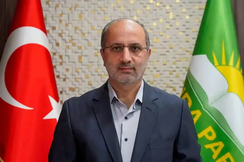 HÜDA PAR Genel Başkan Vekili Yılmaz: Çifte vatandaşlık yasa teklifi neden beklemede?