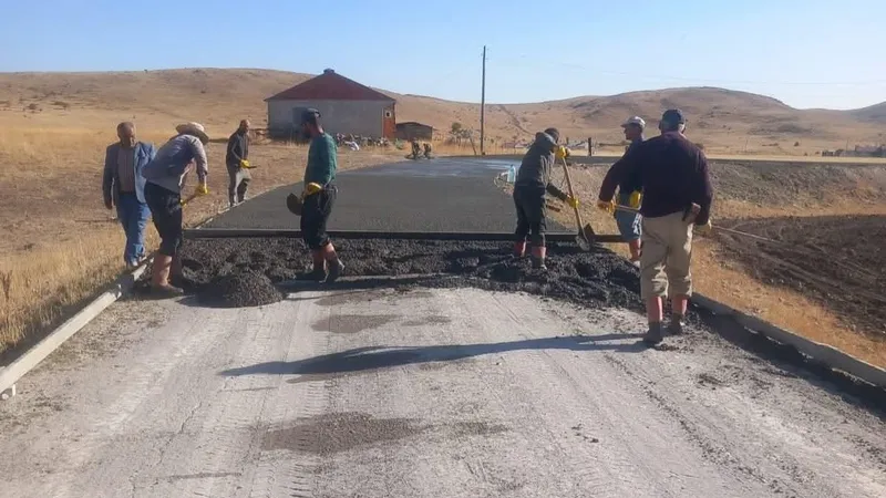 Kars’ta yatırım ve altyapı çalışmaları hız kesmeden devam ediyor