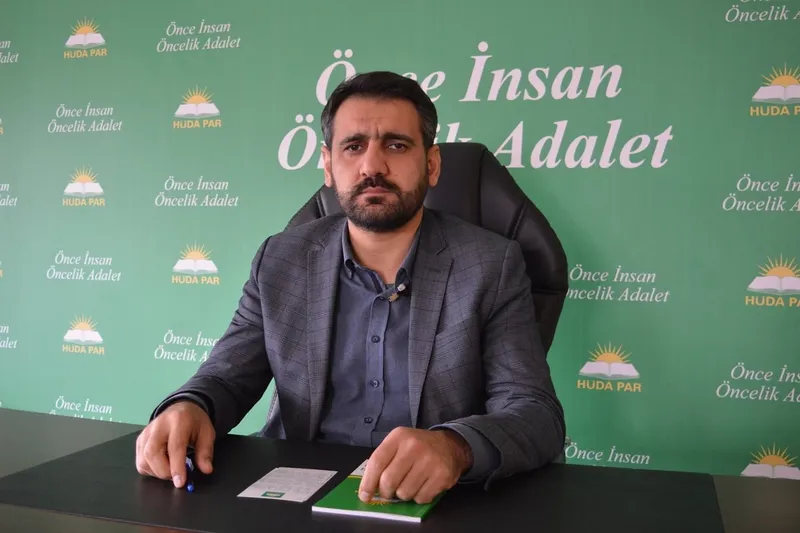 HÜDA PAR İl Başkanı Tekin: Yıllardır festivaller yapıldı ama bir tek sanayi fuarı düzenlenmedi