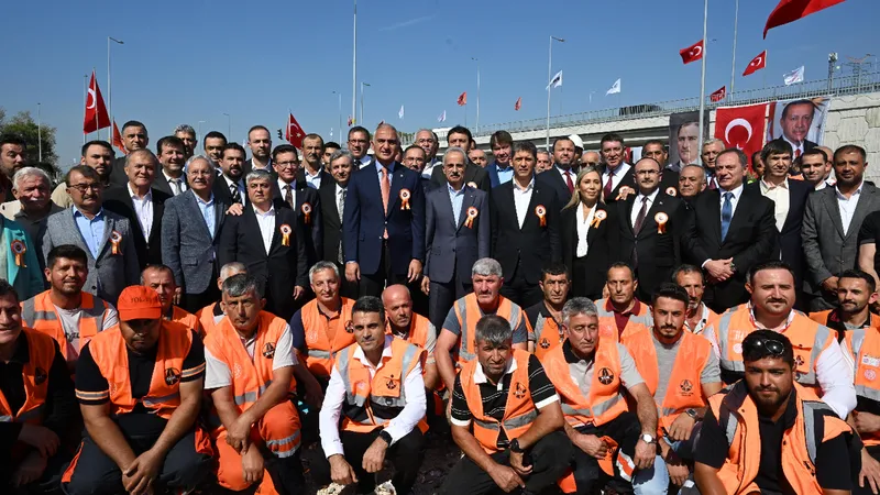 Antalya trafiği nefes alacak: Kepezüstü ve sanayi kavşakları hizmete açıldı