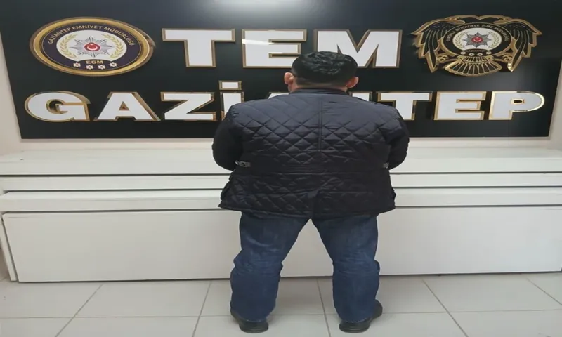 Gaziantep’te araması bulunan FETÖ üyesi yakalandı