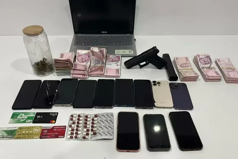 Bursa merkezli dolandırıcılık operasyonu: 10 gözaltı