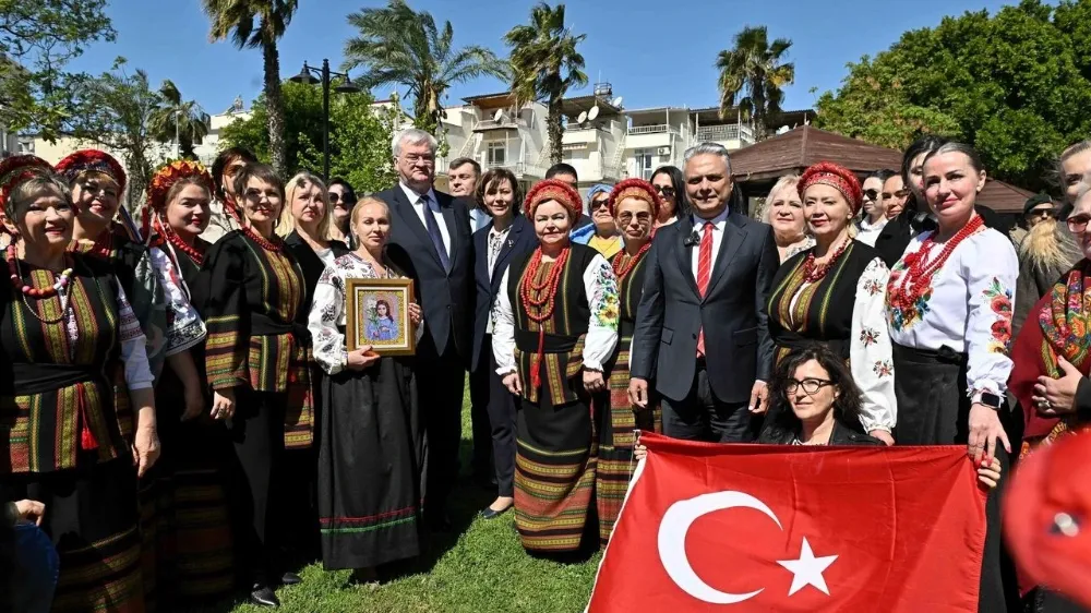 Ukrayna Dışişleri Bakanı Andriy Sibiha Muratpaşa’dan seslendi