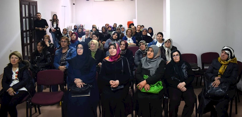 Kadın Meclisi üyelerine ‘KADES’ bilinçlendirme eğitimi verildi 
