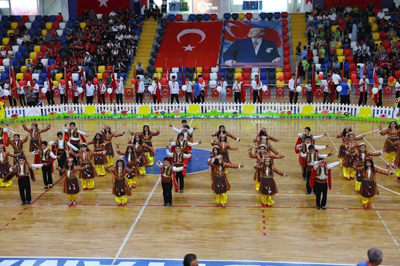 Adıyaman’da ‘23 Nisan Ulusal Egemenlik ve Çocuk Bayramı’ kutlandı 