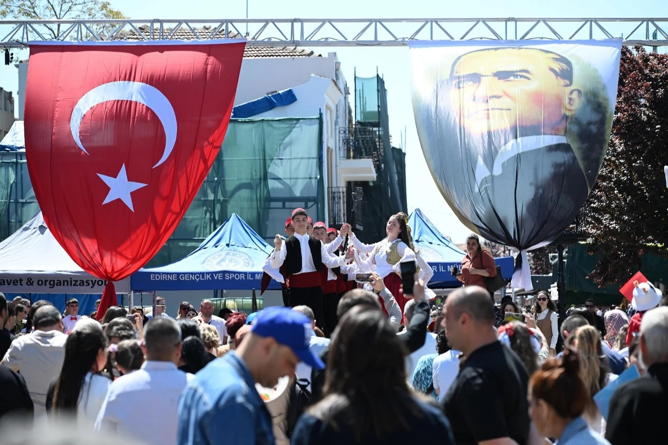 7 ülkeden çocuklar Edirne’de buluştu