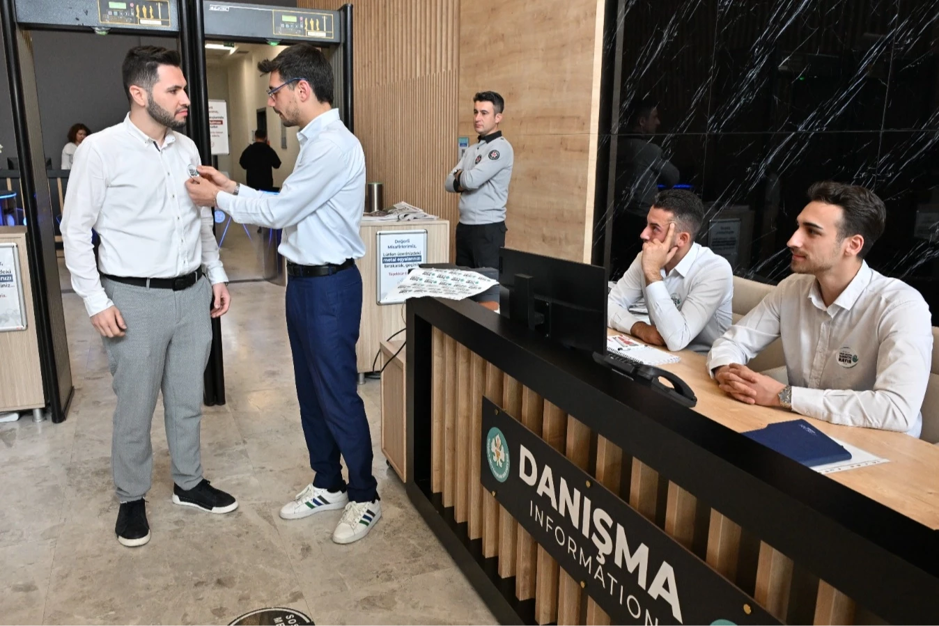 Başkan Zeyrek: Şiddetin değil minnetin konuşulduğu Türkiye istiyoruz