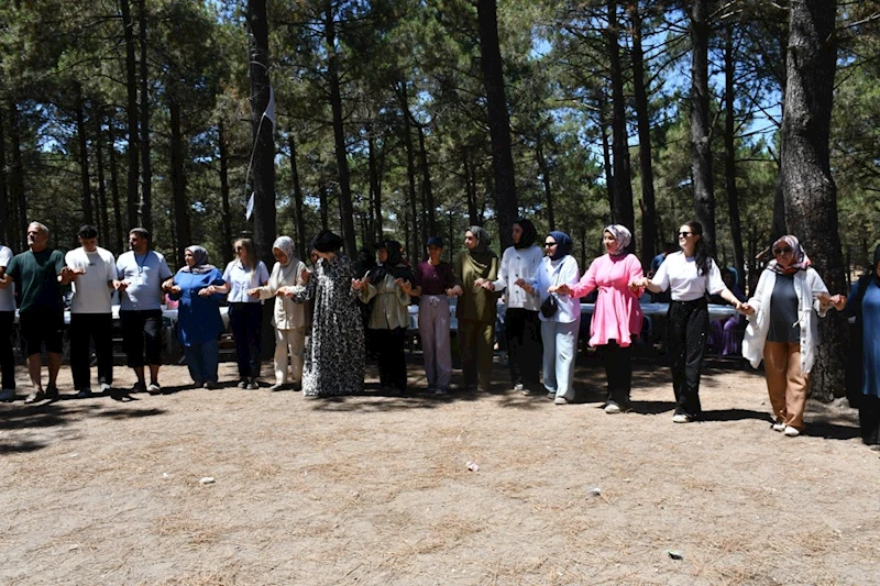 Narincelilerden İstanbul’da kültür şöleni: Sultangazi Kent Ormanı