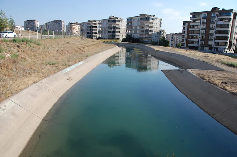 Sulama kanalına giren 20 yaşındaki genç hayatını kaybetti
