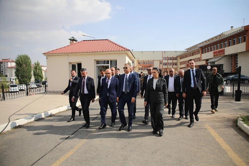 İçişleri Bakanı Yerlikaya Ağrı