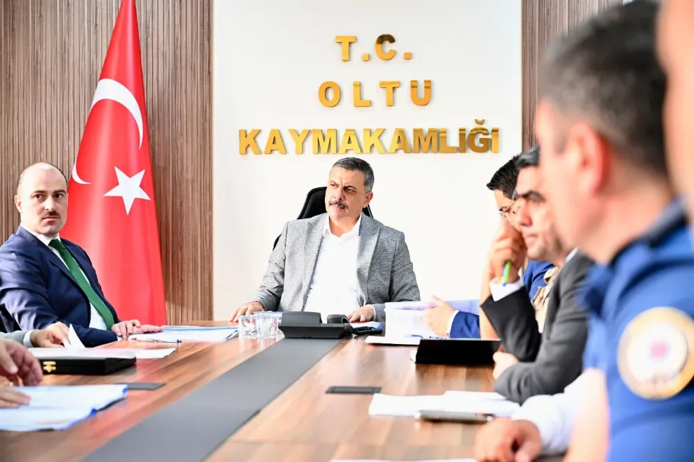 Sokak hayvanlarına yönelik tedbirler toplantısı Oltu’da yapıldı…