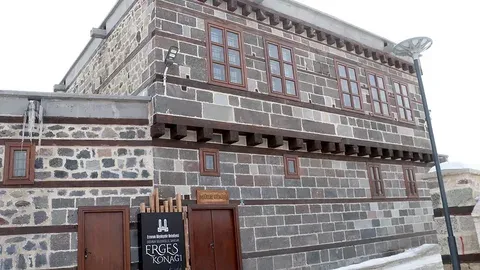 Tarihi konaklar ayağa kaldırılıyor: Erzurum