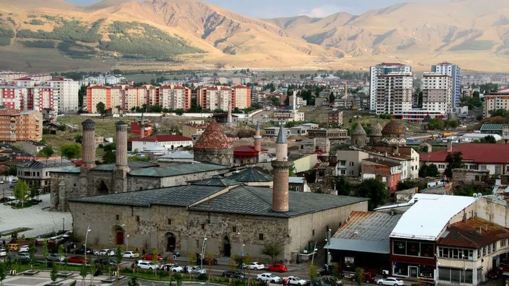 Doğu Anadolu’da bugün yerel sağanak ve serin hava bekleniyor